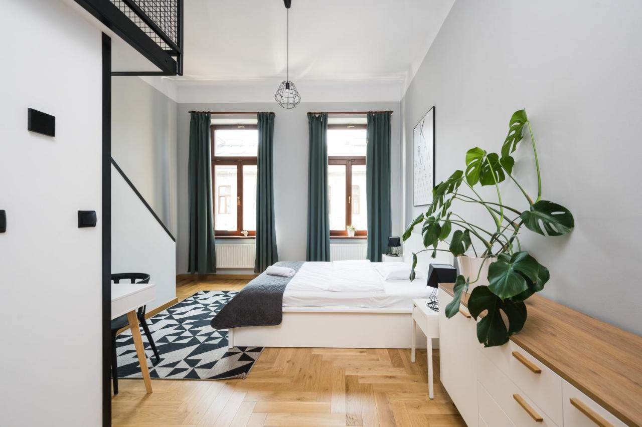 Beautiful Apartment, Great Location, Old Town & Kazimierz Krakow Luaran gambar